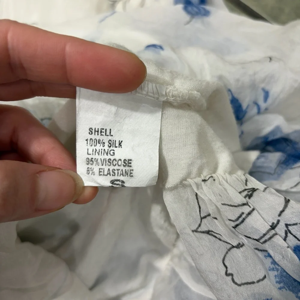 Guisy Made In Italy Top Sz S  Women's White Blue Floral Silk Lined Cottagecore - Picture 7 of 10